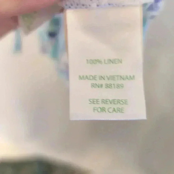 Lilly Pulitzer dress with unique hemline fringe and crisscross in back. Medium - Picture 3 of 6